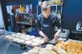 «Допомагаючи цим людям, я ніби допомагаю своїй родині у Харкові...»