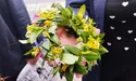 Перед святом Божого тіла продає віночки-обереги. Щоб купити собі тискомір…