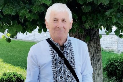Був успішним вчителем, чиновником&nbsp;&mdash; став таким&nbsp;же бджолярем&hellip;