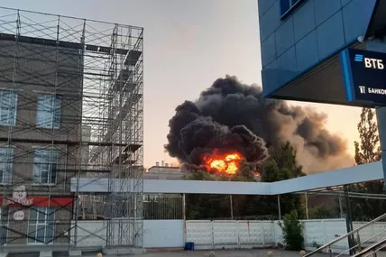 У чебоксарах дрони атакували завод, який виготовляє електроніку для армії рф. Фото: Telegram / Astra