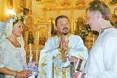 До його храму потягнулися навіть атеїсти