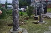 На Сихові встановили нові скульптури козаків на місці, де раніше інші спалили вандали