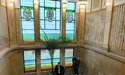 Вишукані вітражі, валіза слідчого та... меч ката