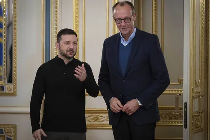 Президент України Зеленський прибув до Берліна, де зустрівся з німецьким канцлером Мерцом. Фото: LMN