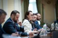 З 1 вересня 2026 року всі школярі в Україні отримуватимуть безкоштовні гарячі обіди — Свириденко