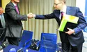 26 «ударівців» знімаються на користь «Батьківщини»
