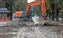 Бруківка: забрати не можна залишити