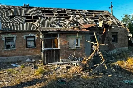 Потрощений через атаку РФ будинок, Нікопольщина, 12 липня 2026 року. Фото: Олександр Ганжа/Telegram