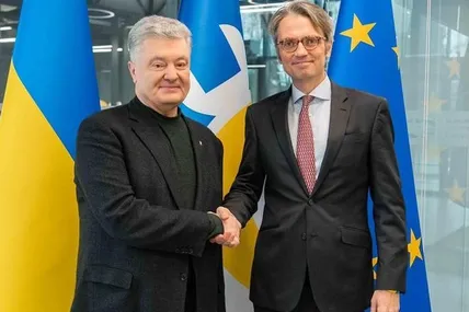 Петро Порошенко з Послом Швеції в Україні Тобіасом Тибергом