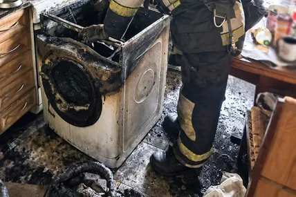 09.09.2026, 18:45				


									У Львові під час пожежі врятували трьох людей: загинули троє котів							

										У Львові рятувальники врятували трьох людей під час пожежі в квартирі на четвертому поверсі дев’ятиповерхівки на вулиці Довженка.