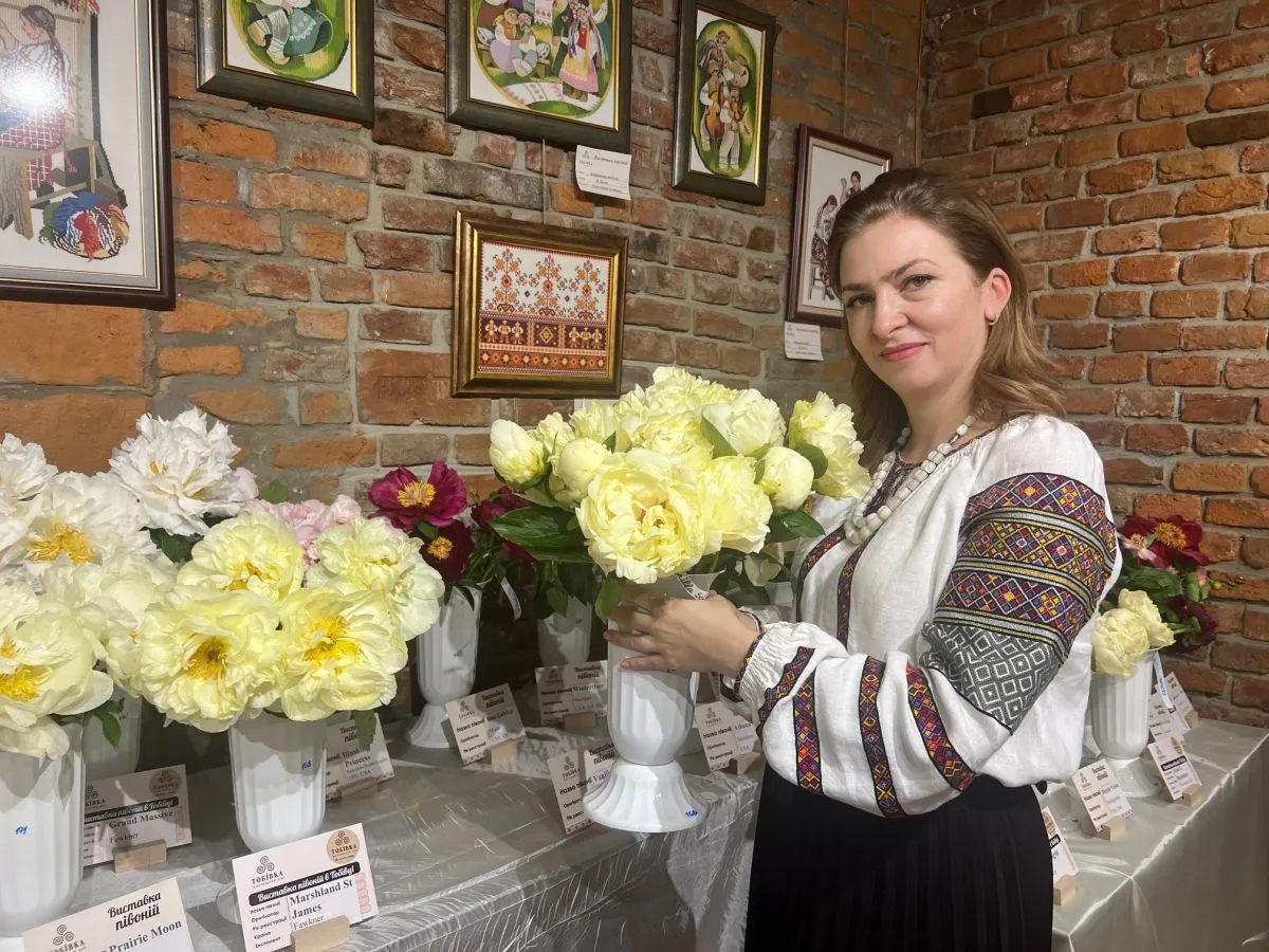 Любов Драгомирецька - засновниця Мистецького дому "Тобівка"