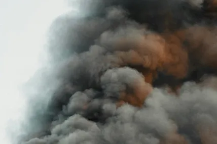 Безпілотники СБУ та ССО вночі поцілили у нафтовий термінал і кілька підстанцій у тимчасово окупованому Криму. Фото: Укрінформ