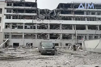 Фото: Будівля, де працювали канали «МПІУ» «Дім»