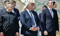 На святкування Дня Конституції президент запросив… «клієнта» НАБУ