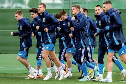 До поєдинку проти шведів збірна України готувалася в іспанському Бенідормі. Фото УАФ