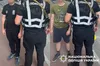 Чоловік, який у Києві показував синьо-жовтий прапор зі свастикою, іноземець