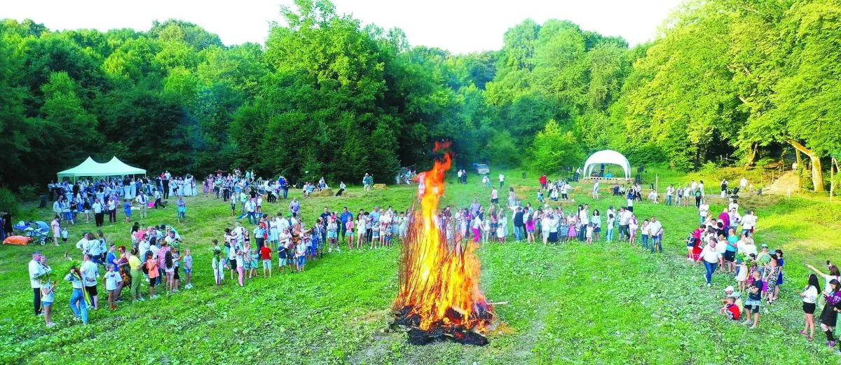 Фото автора та з архіву Оксани й Володимира Гентошів