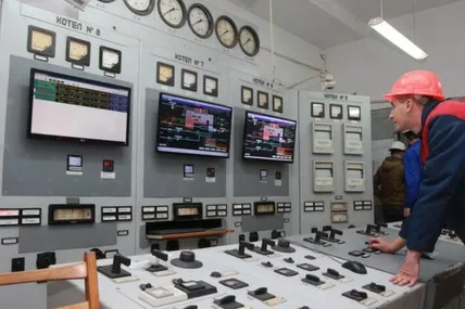 Сьогодні у Львові почався опалювальний сезон для населення. Фото: Працівник "Львівтеплоенерго". Пресслужба Львівської міської ради/Роман Балук