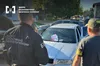 БЕБ викрило схему незаконного ввезення автівок під виглядом гуманітарної допомоги для ЗСУ