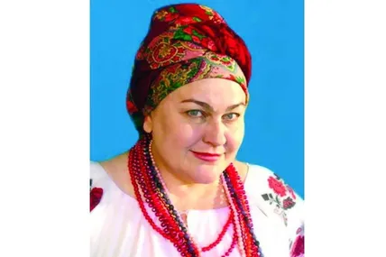 Ніна Набока