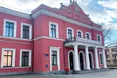 Місто історичного театру, «Баби Єльки» та затишних кафе…