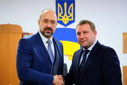 Володимир Труш давно користується покровительством глави уряду Дениса Шмигаля. 