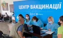 “Навіть не знаємо, що ще треба робити, аби люди вакцинувалися. За руку їх вести?!”