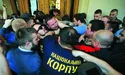 Активісти захопили Ратушу
