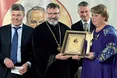 «Лауреати — приклади служіння гуманістичним цінностям у вирі війни»