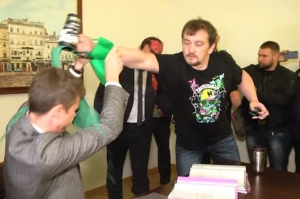 &laquo;Облив фарбою чиновників Львівської міськради, бо був проти виділення 20 мільйонів гривень російському бізнесмену Чуркіну&raquo;