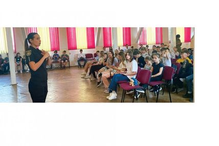 &laquo;Через поширення фотографій у соцмережах дитина може стати жертвою кібербулінгу або статевих злочинів&hellip;&raquo;