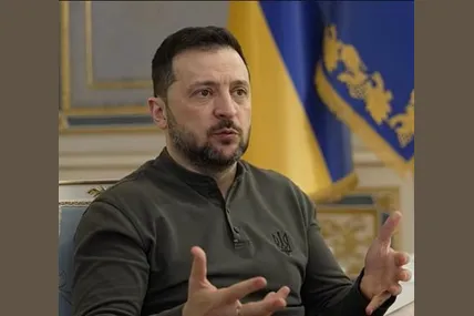 Це можуть так риторично говорити про Корейський сценарій. Але в нас точно інша історія, ніж з Кореєю, – Зеленський. Фото: 24 канал