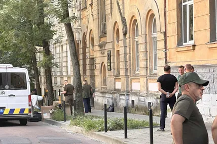 Вбивство Андрія Парубія: оголошено спецоперацію «Сирена». Фото: ВЗ