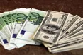 «Коли брала кредит, долар був по 4,85 грн. А тепер – по 12»
