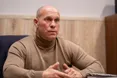 Ілля Кива «впадає» у науку