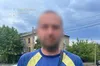У Києві чоловіка підозрюють у домаганнях до 10-річної дівчинки, поки батьки спали після застілля
