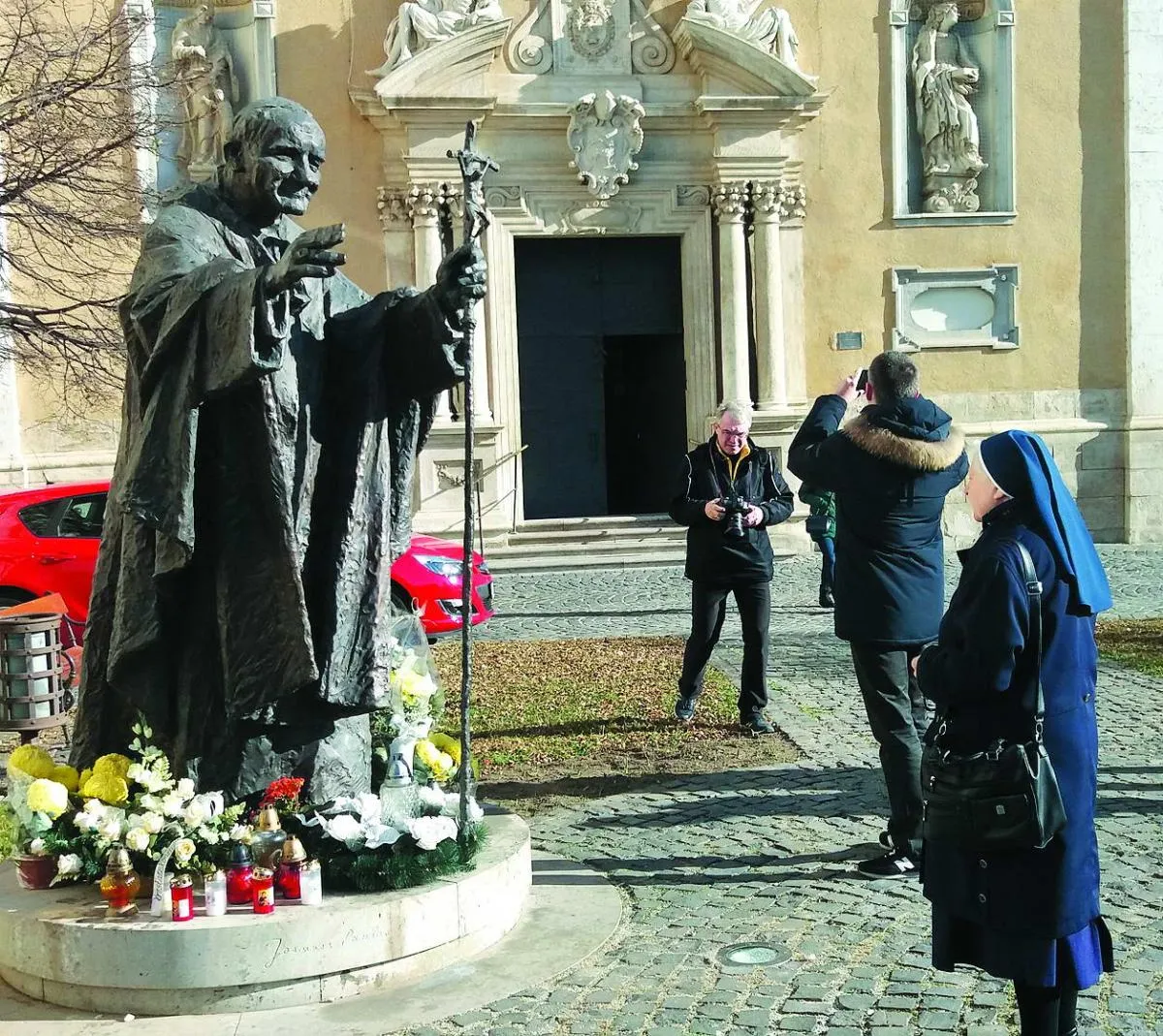 пам’ять про візит Івана Павла ІІ у Трнаві спорудили йому пам’ятник