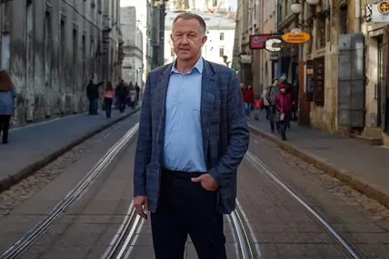 17.07.2026, 19:30				


									Відомий львівський бізнесмен Роман Федишин достроково складає депутатські повноваження							

										У Львівській міській раді офіційно зареєстрували проєкт ухвали про дострокове припинення повноважень депутата