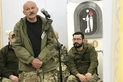 На Форумі військових письменників Андрій Гуменюк розповідав про свою «Африку». Фото автора