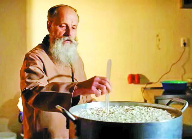 Так монахи варять сир.