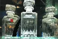 Із закритих пляшок алкоголь по краплі випивають ангели...