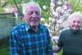 81-річний геолог Володимир Воробець доглядає сільські святині