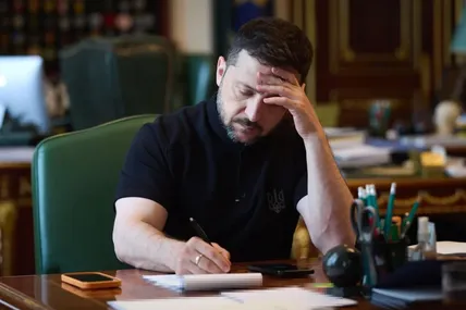Зеленський запровадив санкції проти 5 людей за антиукраїнську пропаганду. Фото: Telegram / Zelenskiy Official