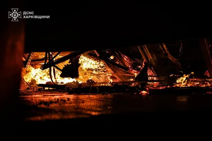 Наслідки ворожих ударів по Харкову. Фото ДСНС