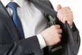 Кабмін повернув високі зарплати керівникам держпідприємств
