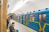 Попала під потяг: на станції метро «Палац Україна» у Києві загинула жінка