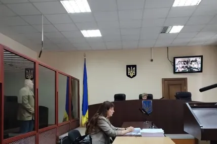 На фото: Під час розгляду справи Ростислава Пацеляка. Фото Михайла Кайла.