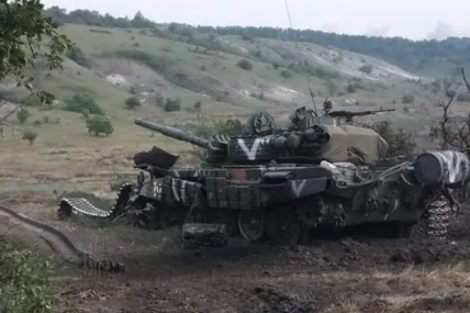 росіяни відступають і залишають на позиціях техніку. Фото Генштабу ЗСУ