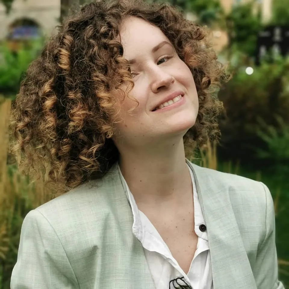 Оксана Єфремова