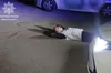 Нетверезий водій таксі після ДТП ліг на асфальт — не міг стояти на ногах